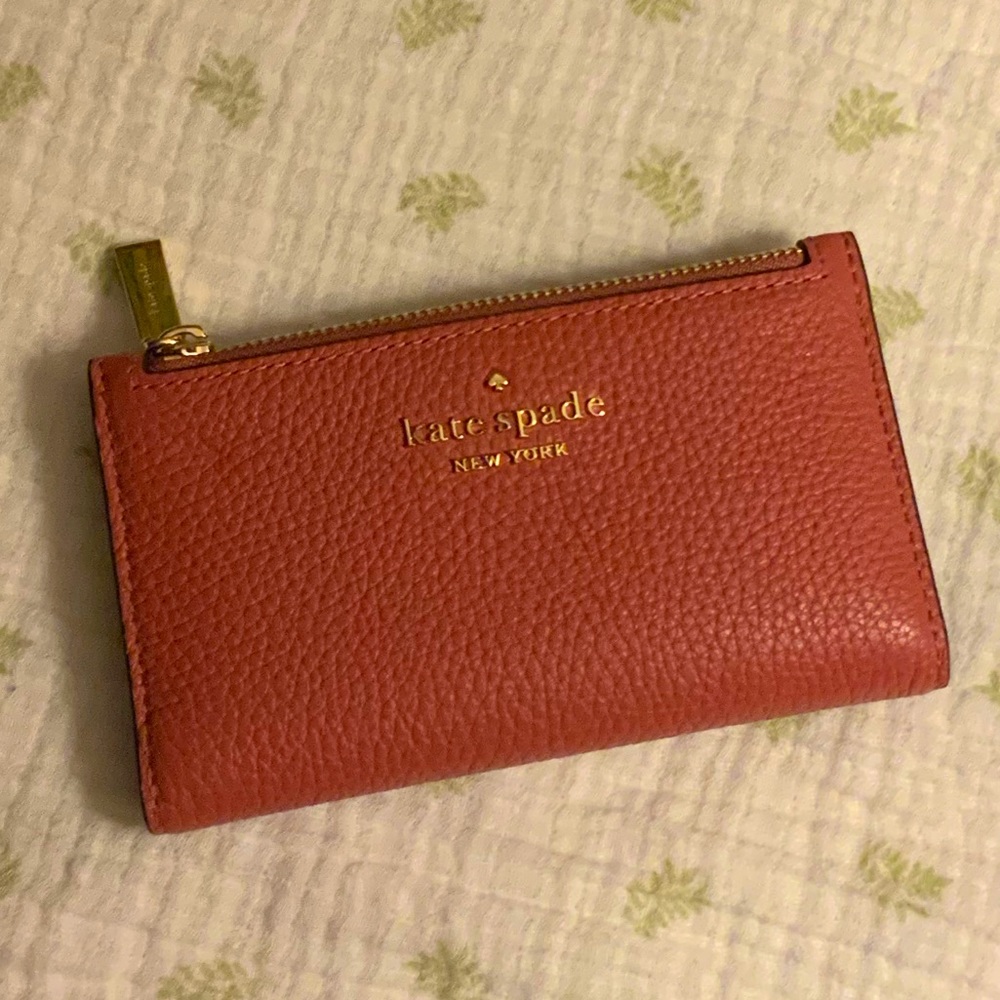 Kate Spade small bifold wallet - Pomegranate